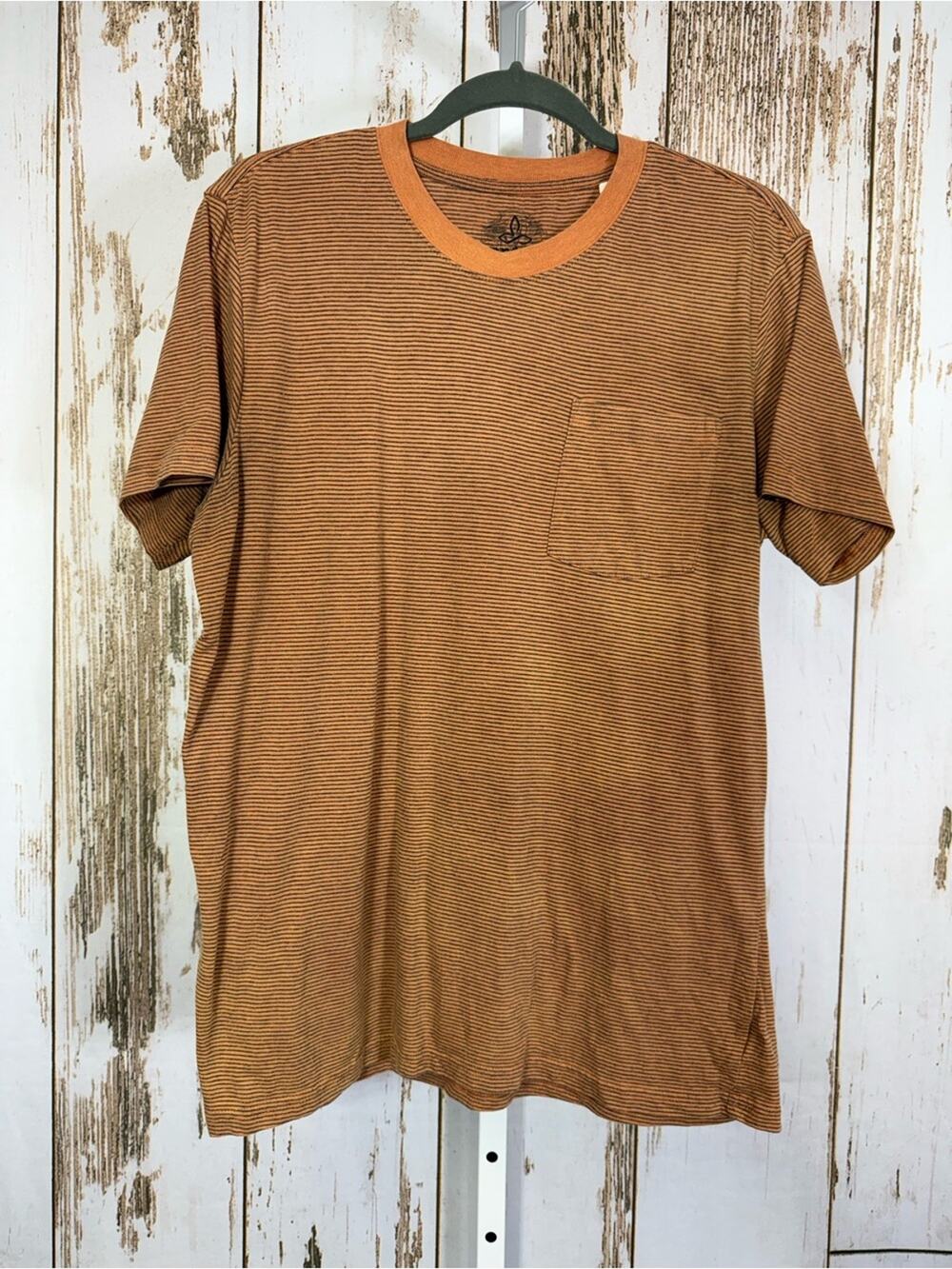Prana Men's Striped Pocket Tee - Burnt Orange. Size Medium. Good used condition!